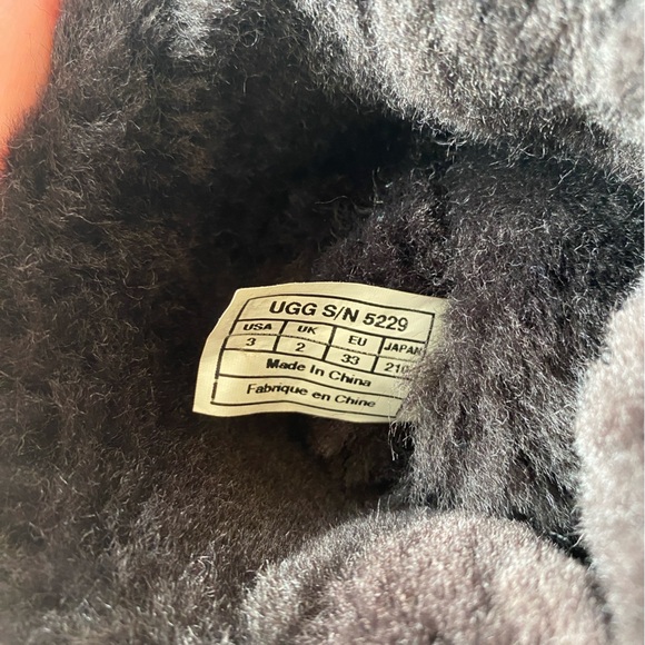 Ugg Classic Tall ll Boots In Chocolate Brown - Picture 15 of 16